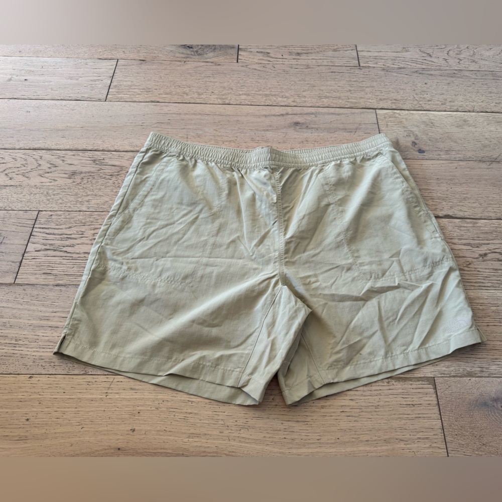 The North Face Adventure Short Men's Khaki Shorts Sz XXL NWT (567)